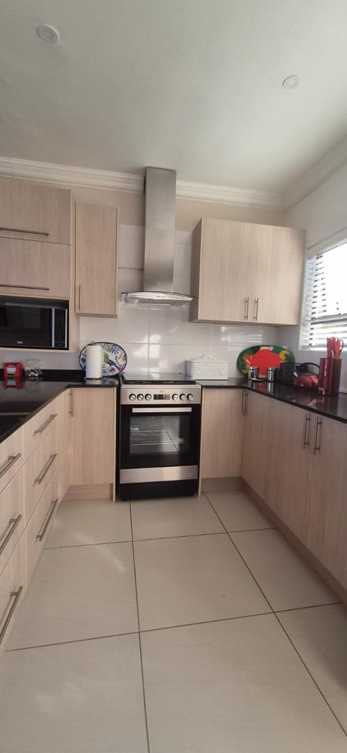 To Let 2 Bedroom Property for Rent in Dana Bay Western Cape